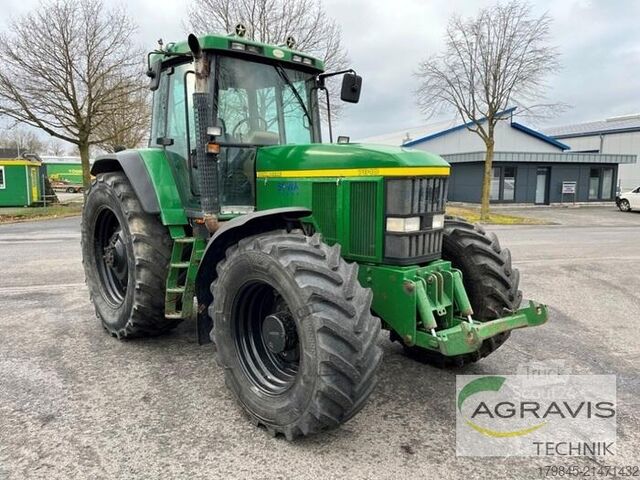 Tracteur John Deere 7810