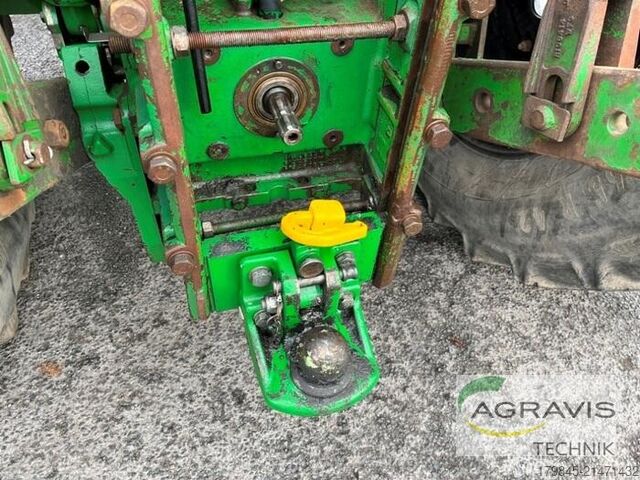 Tracteur John Deere 7810