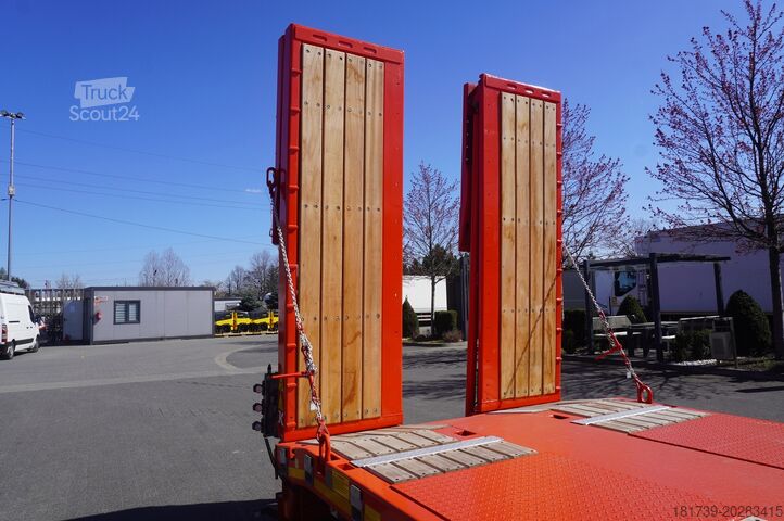 Návěs s plochou korbou Kässbohrer LB3E low-bed semi-trailer / 2025/ 4 axl