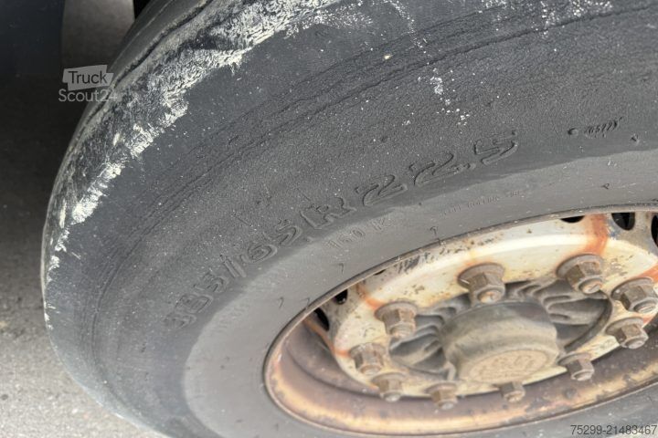 Semi-remorque bâchée Schwarzmüller SPA 3/E Plane / Swiss-Vehicle