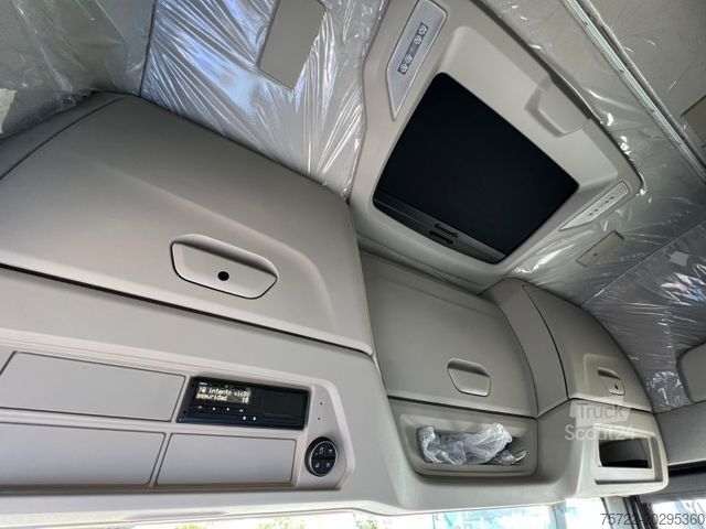 Podwozie ciężarówki IVECO X-WAY 570 BL Fahrgestell Holz Sofort Verfügbar