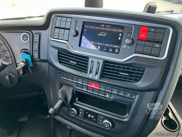 Podwozie ciężarówki IVECO X-WAY 570 BL Fahrgestell Holz Sofort Verfügbar