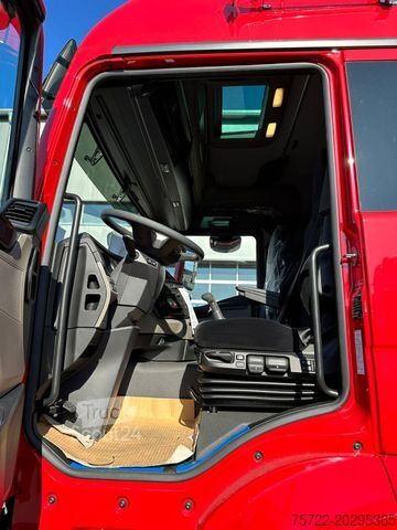 Camion forestier MAN TGS 33.510 BB 6x6/PLATTFORM/KRAN EPSILON Q150Z