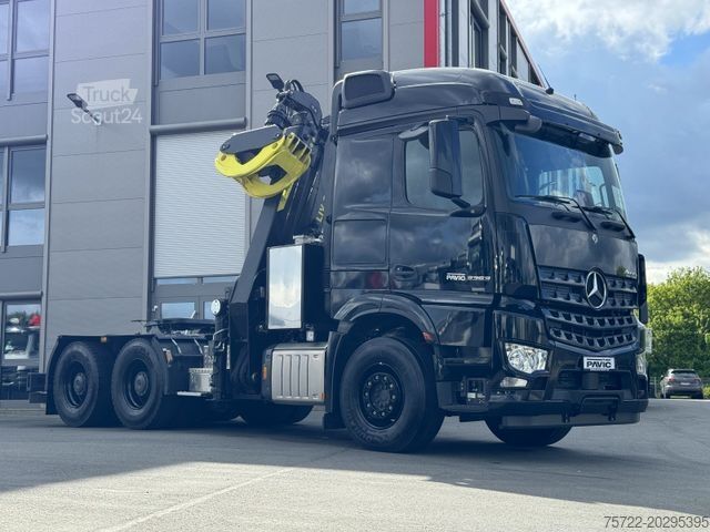 Samochód do przewozu drewna MERCEDES-BENZ AROCS 3353 6x4 LANGHOLZ TAJFUN LIV 300Z 9,6