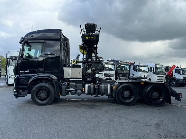 Samochód do przewozu drewna MERCEDES-BENZ AROCS 3353 6x4 LANGHOLZ TAJFUN LIV 300Z 9,6