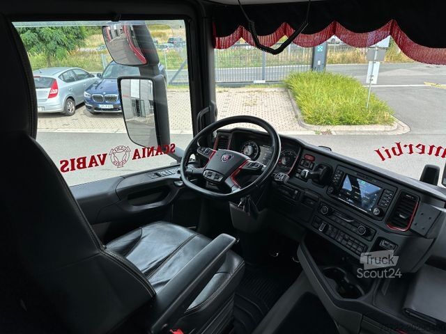 Samochód do przewozu drewna SCANIA R580 6x4 Kurzholz Epsilon M12Z