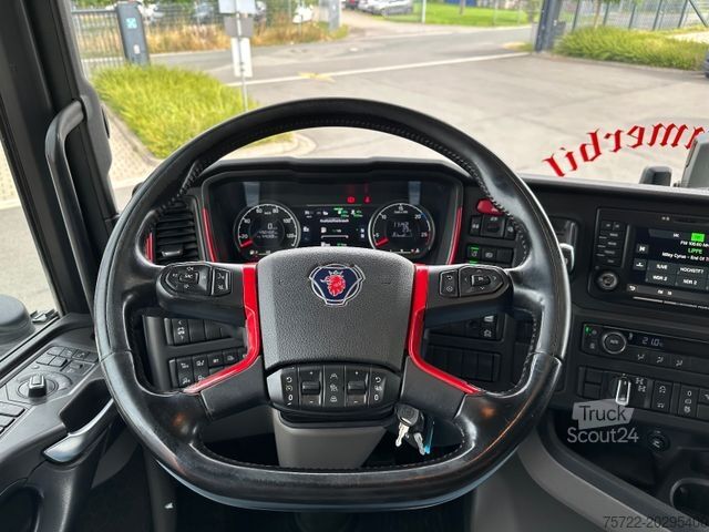 Samochód do przewozu drewna SCANIA R580 6x4 Kurzholz Epsilon M12Z