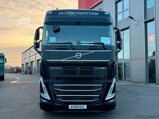 Autokran VOLVO FH 500 6x2 Container-Pritsche/FASSI 545RA.2.28