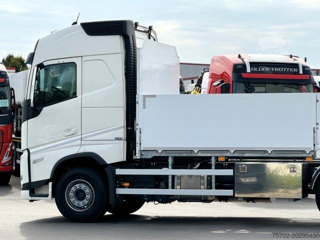 Autolaadkraan VOLVO FH 460 6x2-4 Globetrotter FASSI F235