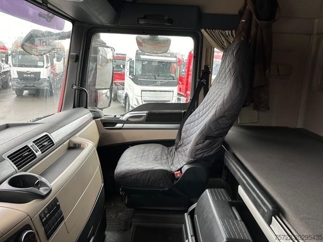 Лесовоз MAN TGX 26.500 6x4 BL Kurzholz TajfunLIV 150Z 9,6
