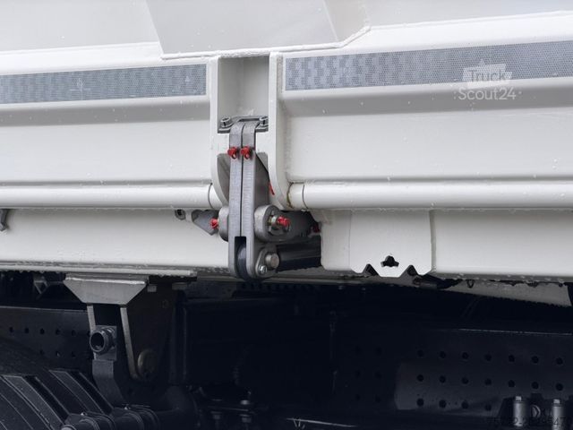 Three-sided tipper truck MAN TGS 41.480 8x4 BB mit Meiller 3-Seitenkipper