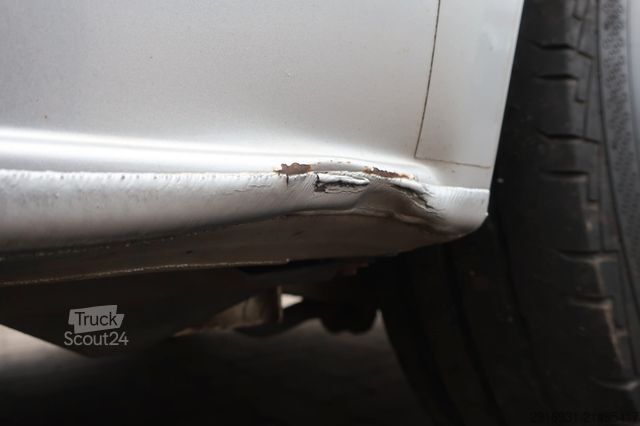 Furgone VOLKSWAGEN T5 2. Hand / Klima / AHK / Scheckheft / FN: 248