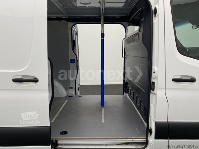 Furgone MERCEDES-BENZ Sprinter 315 Automatik *2x Schiebetür* 360°+Navi