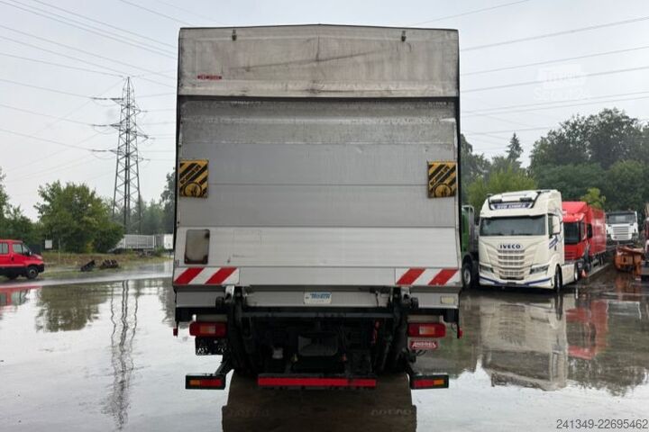 Tovorno vozilo s ravno platformo in ponjavo VOLVO FM-380 4x2