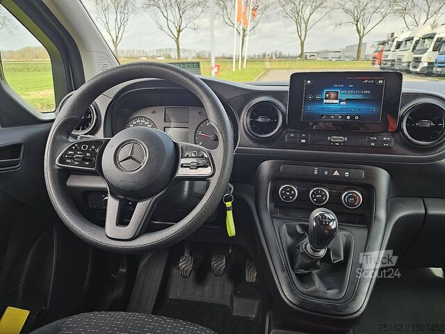 Kofer MERCEDES-BENZ CITAN 110 CDI Pro Mbux Airco Euro6