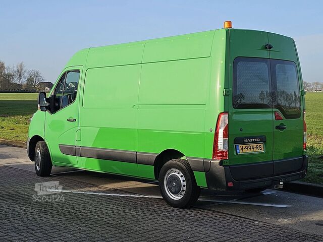 Korkeakattoinen farmari RENAULT MASTER 2.3 DCI 130 L2H2