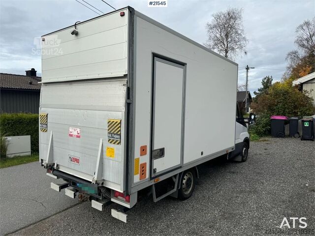 Koffer Iveco Daily 35S16 4x2 box truck w/ lift and two sets of