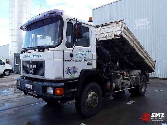 Kipper met kraan Man 17.232