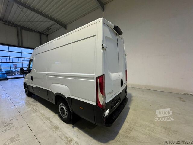 Панелен ван IVECO Daily 35S16 Kastenwagen *Klima*2 stück auf Lager