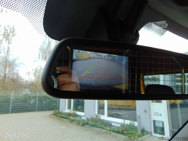 Komercijalno vozilo sa visokim krovom RENAULT Master 2.3 dCi 135 L3H2 -Kamera-