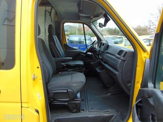 Komercijalno vozilo sa visokim krovom RENAULT Master 2.3 dCi 135 L3H2 -Kamera-