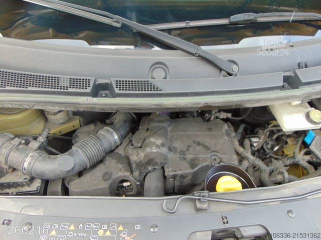 Komercijalno vozilo sa visokim krovom RENAULT Master 2.3 dCi 135 L3H2 -Kamera-