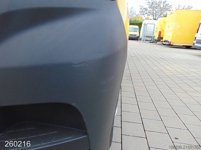 Komercijalno vozilo sa visokim krovom RENAULT Master 2.3 dCi 135 L3H2 -Kamera-