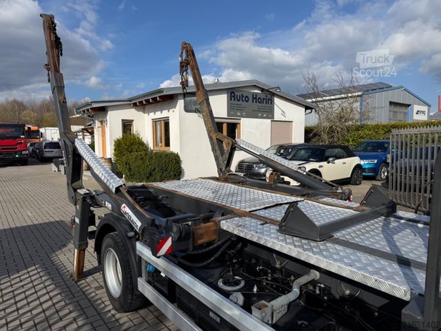 Fourgon benne basculante FUSO Canter 7C18 Absetzkipper VERBREITERBAR/Klima