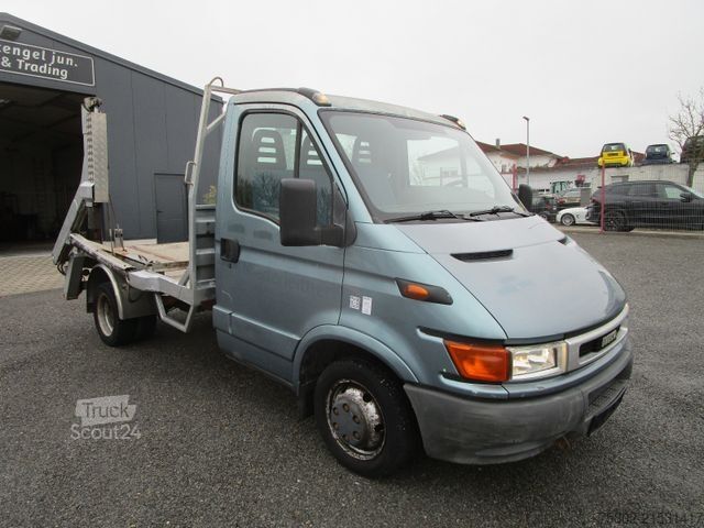 Transporter mit Kipper IVECO Daily 35C13  *Teleskop Absetzkipper+AHK+3-Sitze*