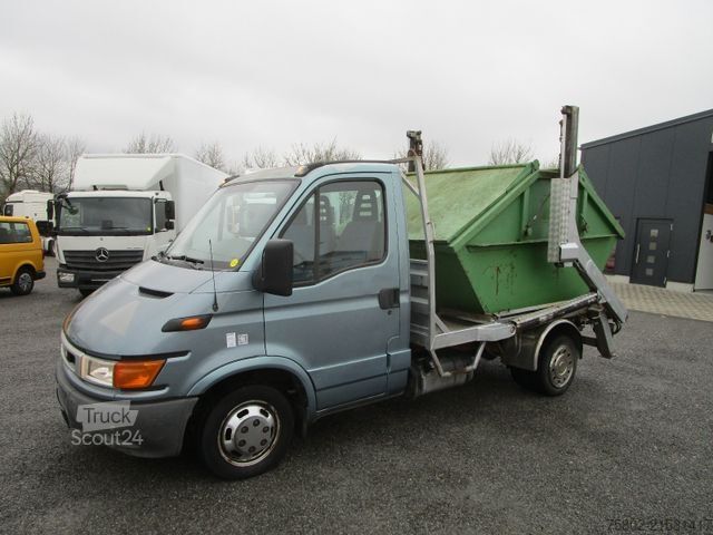 Transporter mit Kipper IVECO Daily 35C13  *Teleskop Absetzkipper+AHK+3-Sitze*
