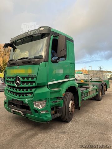 Değiştirilebilir kasalı kamyon MERCEDES-BENZ 2541 6X2 LKW FAHRGESTELL NUR OHNE SILO AUFBAU