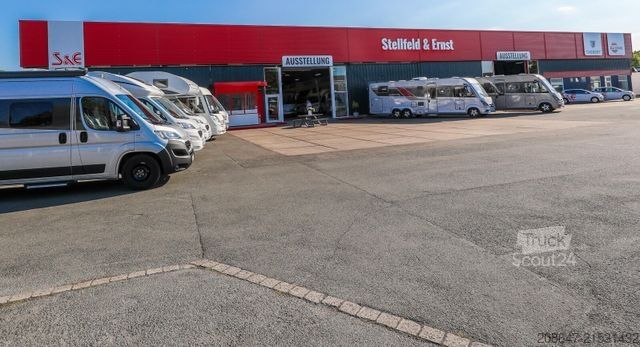 Polintegriran avtodom BÜRSTNER Lyseo TD 744 *Backofen*TV*Solar*Winterpaket*