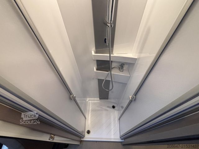 Polintegriran avtodom BÜRSTNER Lyseo TD Harmony Line 644 G *Solar*Automatik*