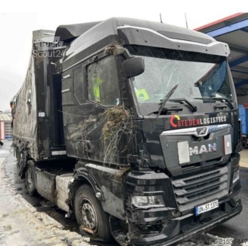 Standard tractor unit MAN TGX 18.480 Unfallschaden/damaged Retarder