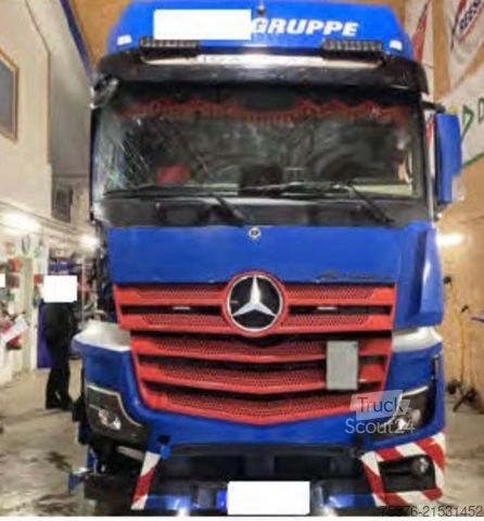 Standard tractor unit MERCEDES-BENZ Actros 1851 4x2 Unfallschaden/damaged