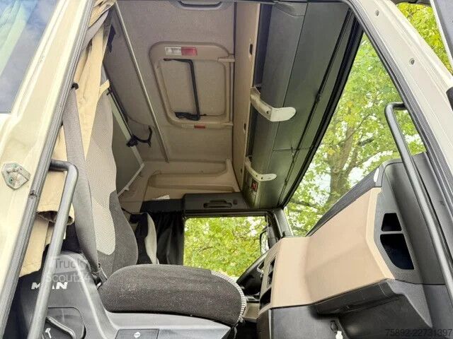 Standaard-SZM MAN TGX 26.460 / 6x2 / Liftachse / Euro6