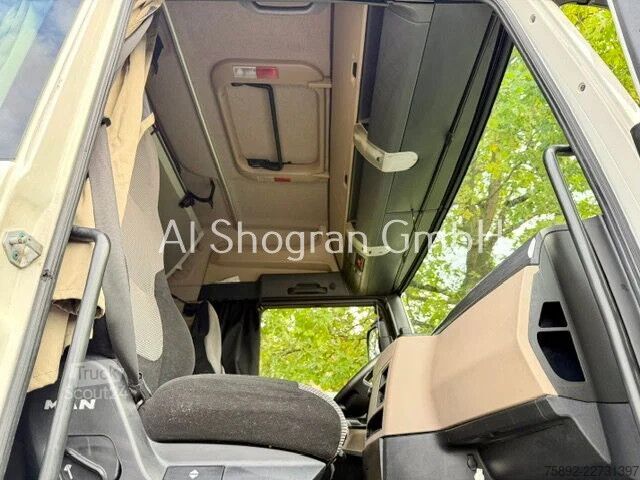 Standaard-SZM MAN TGX 26.460 / 6x2 / Liftachse / Euro6