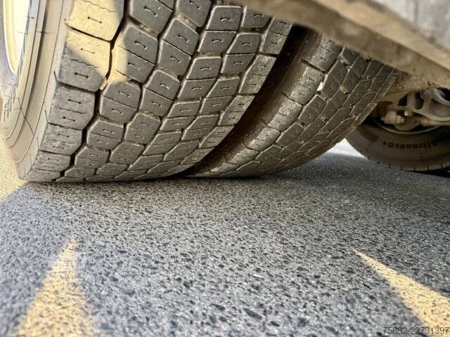 Standaard-SZM MAN TGX 26.460 / 6x2 / Liftachse / Euro6