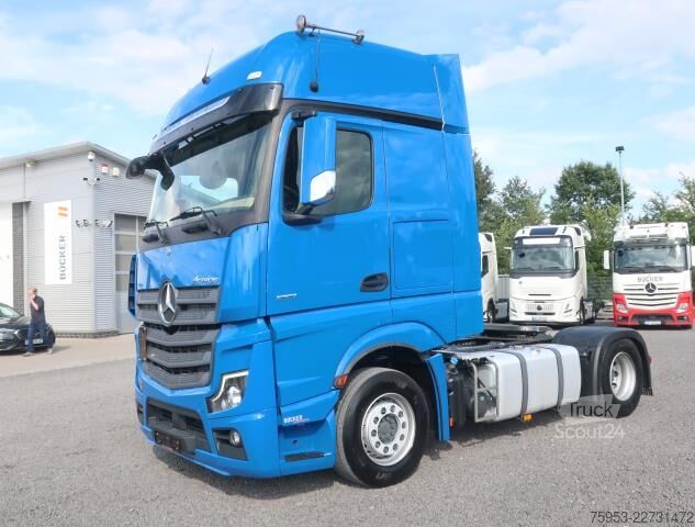 Стандартний тягач Mercedes-Benz 1851 LS Actros Gigaspace Retarder Standklima PTO
