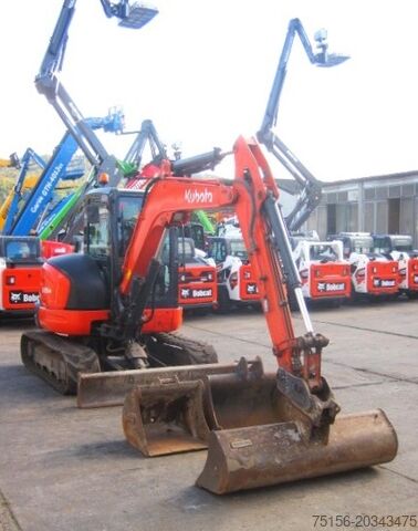 Minigrävare Kubota U55-4 3x Löffel (48 50 56 57 60)