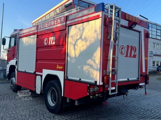 Ugunsdzēsēju automašīna MAN 18.410 4x4 Tanklöschfahrzeug TLF 4000