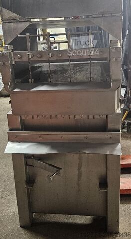 Yourtrucks GmbH Yourtrucks GmbH Yourtrucks GmbH