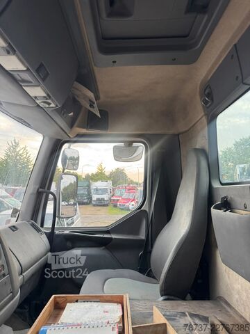 Koukkuvarsijärjestelmä Renault Kerax **370-CAMION FRANCAIS**