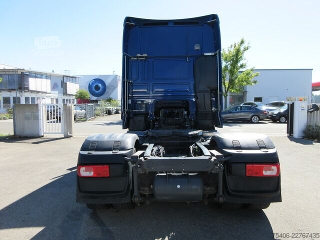 Vakio vetoauto daf XF480 FT Mega SSC Intarder