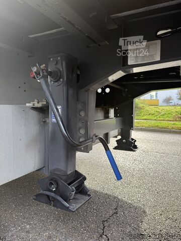 Напівпричіп з відкритою платформою Schwarzmüller RH 230 Plateau | hydr. zwangslenkenkt