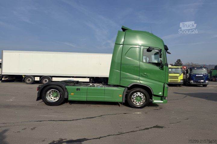 Trattore stradale standard Volvo FH-460 4x2T Retarder / Swiss-Vehicle