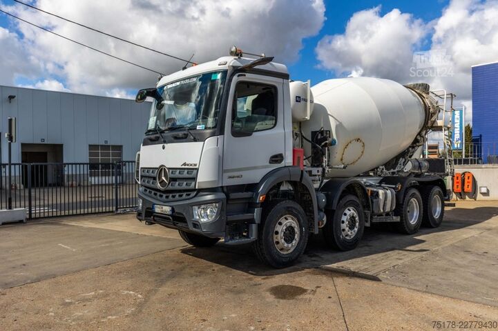 Blandare Mercedes-Benz AROCS 3240 BB + HARDOX 9m3