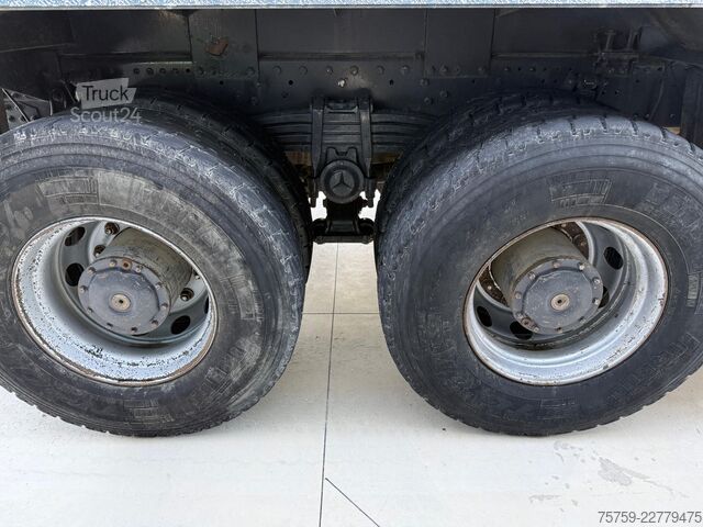 Camión volquete trilateral Mercedes-Benz Actros 4151K Kipper 20cbm 8x4 Euro4