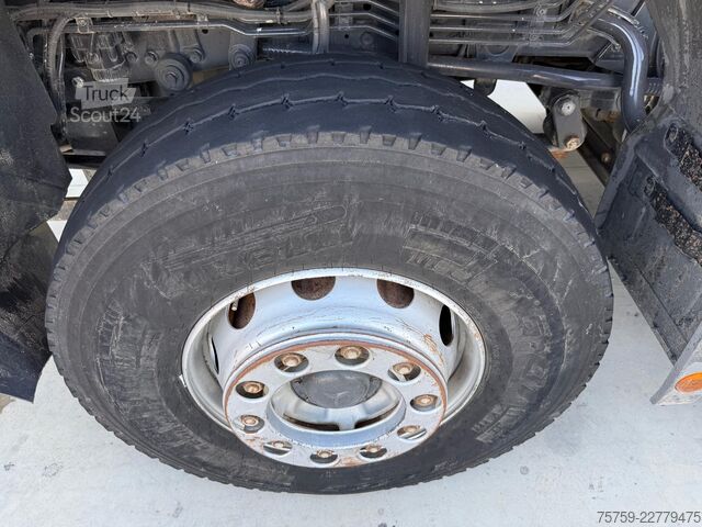 Camión volquete trilateral Mercedes-Benz Actros 4151K Kipper 20cbm 8x4 Euro4
