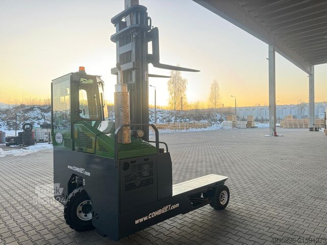 رافعة شوكية رباعية الاتجاهات Combilift C5000 / 5500 mm / free lift
